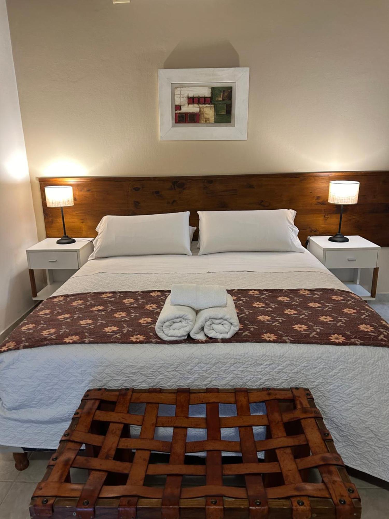 Hotel Plaza קאפאייט מראה חיצוני תמונה