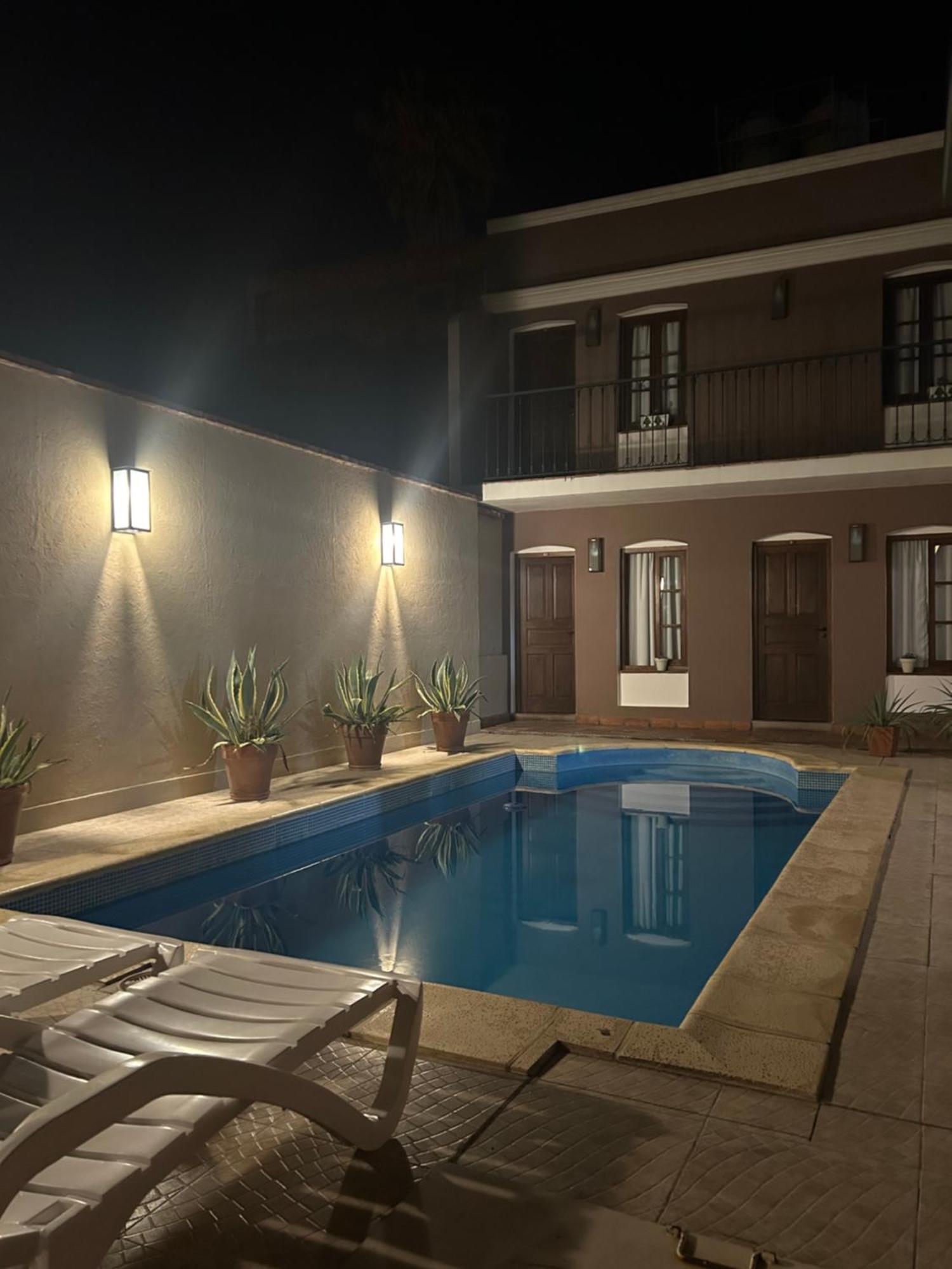 Hotel Plaza קאפאייט מראה חיצוני תמונה
